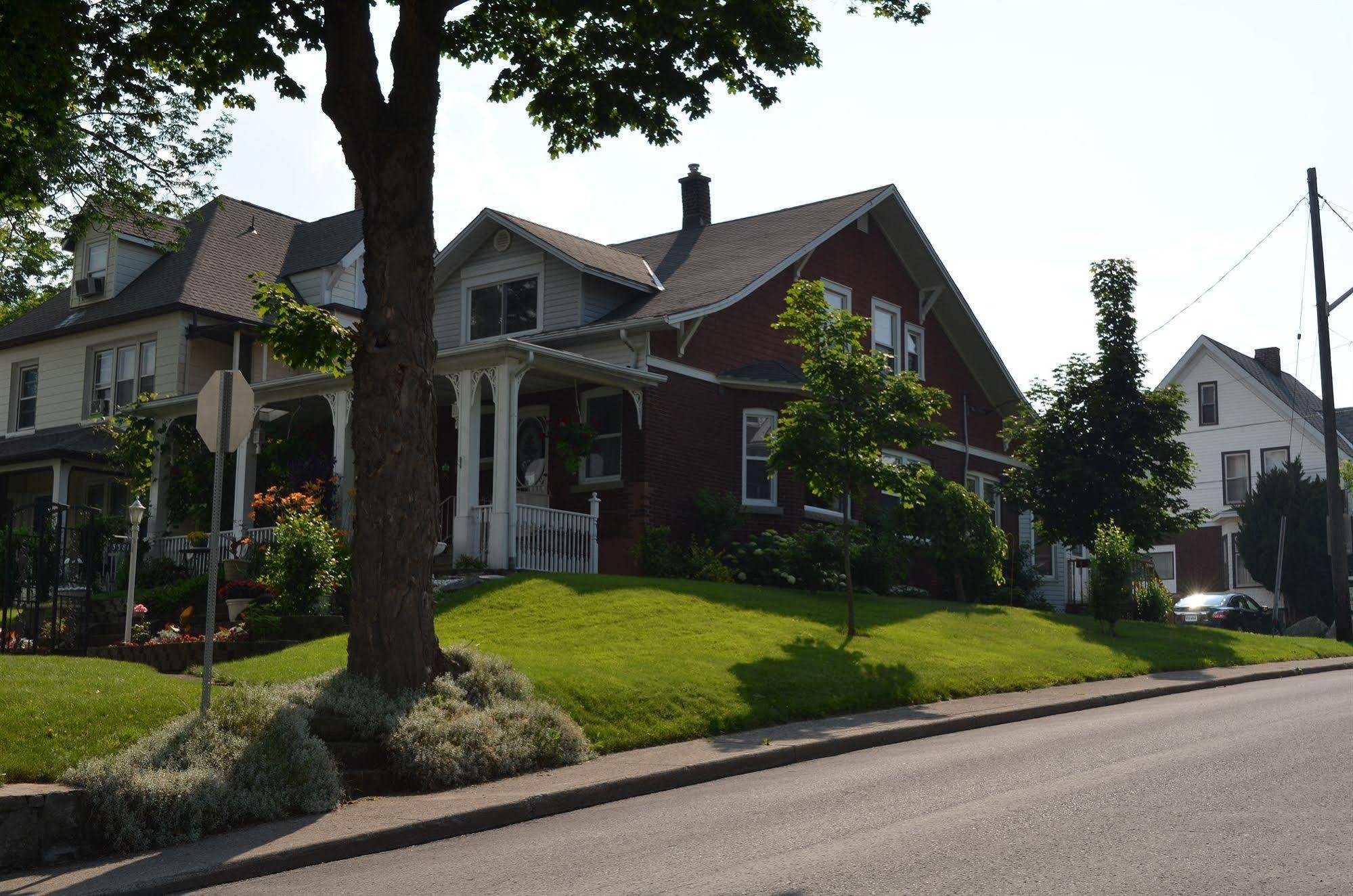 Glen Mhor Bed And Breakfast Niagara-vízesés Kültér fotó
